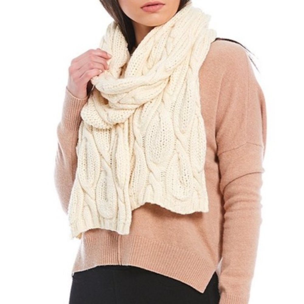 Badgley Mischka Women's Ivory Hourglass‎ Cable Knit Scarf 15" x 60" NEW